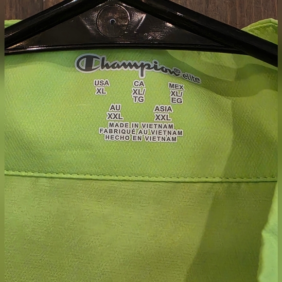 Champion Elite Windbreaker Size XL - Picture 2 of 3